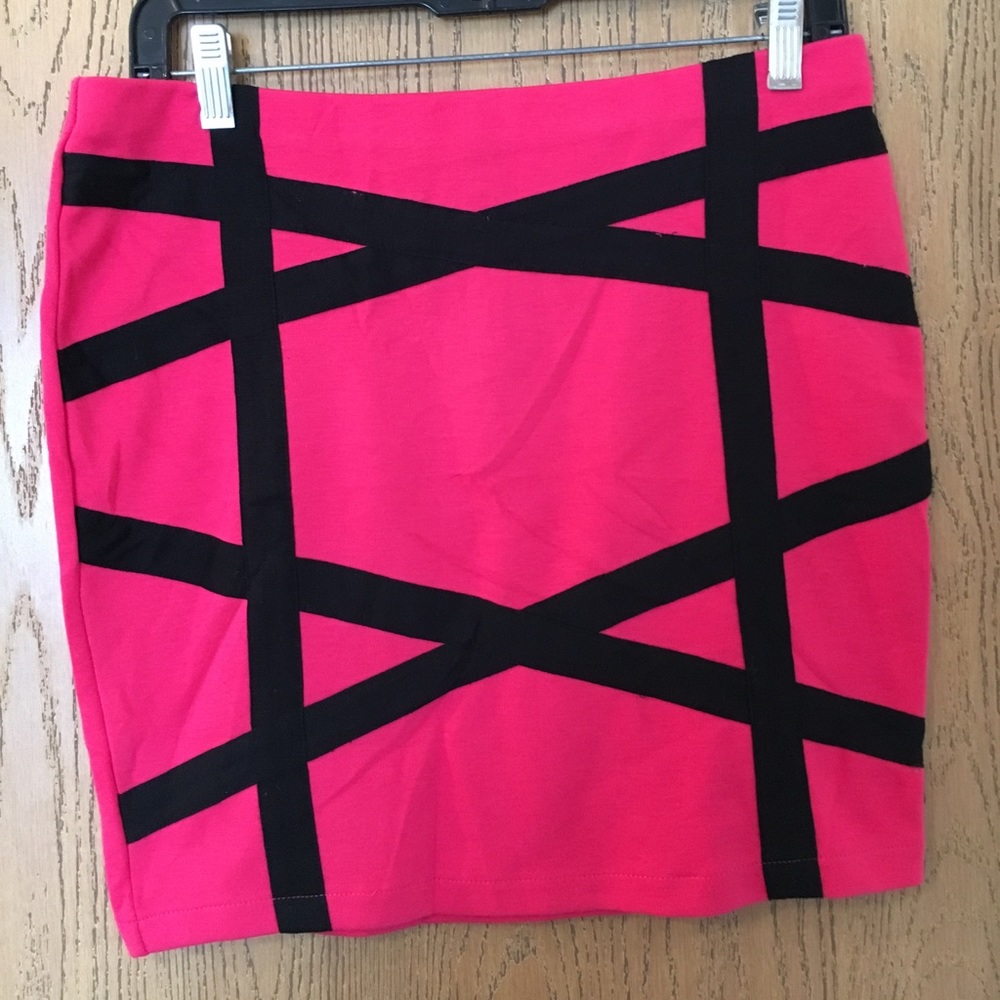 Hot pink mini skirt zip on back